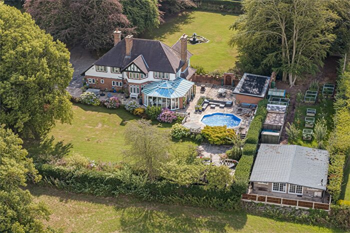 8 Bedroom Detached House For Sale In Higher Walton, Warrington, WA4