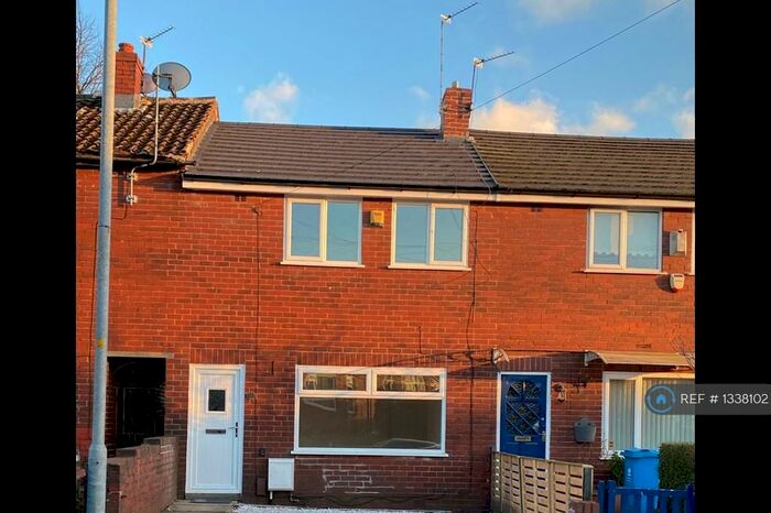 2 Bedroom Terraced House To Rent In Urmson Street, Oldham, OL8