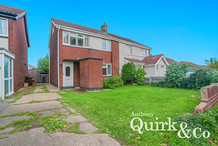 3 Bedroom Semi-Detached House For Sale In Linden Way, Canvey Island, SS8