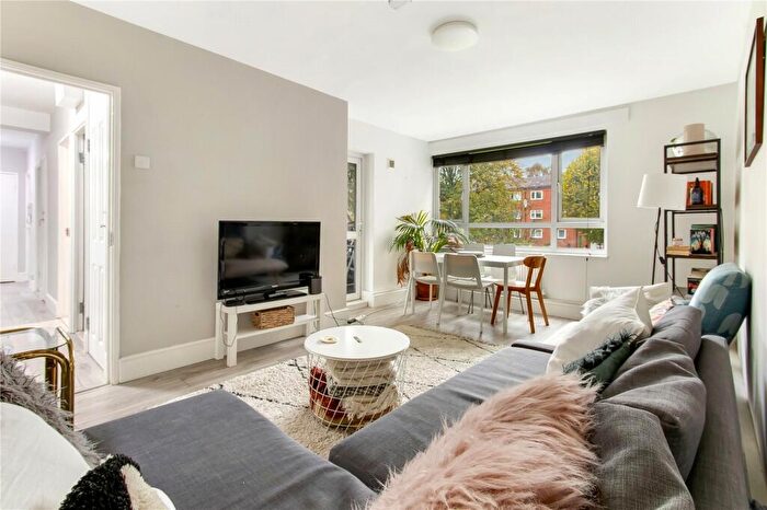 4 Bedroom Apartment To Rent In Birchmore Walk, London, N5