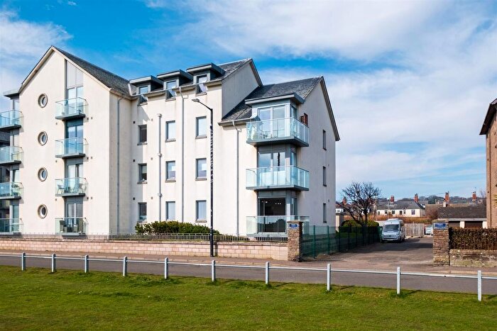 3 Bedroom Flat For Sale In Dalhousie Court, Links Parade, Carnoustie, DD7