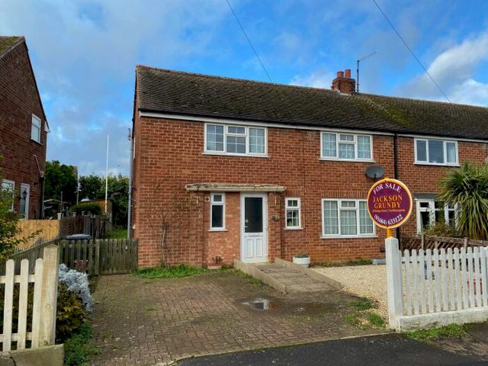 3 Bedroom Semi-Detached House For Sale In Connegar Leys, Blisworth, Northampton, NN7