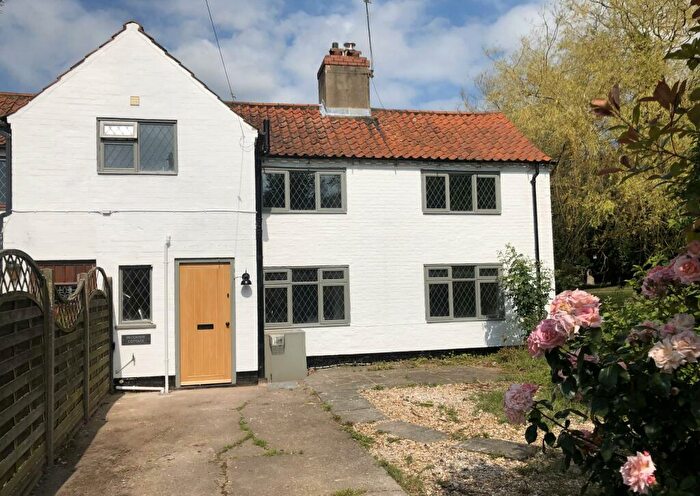 2 Bedroom Cottage To Rent In School Lane, Caunton, NG23