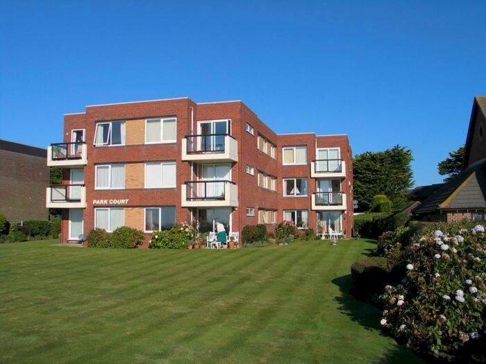 2 Bedroom Apartment To Rent In Park Court, Park Lane, Milford On Sea, Lymington, Hampshire, SO41