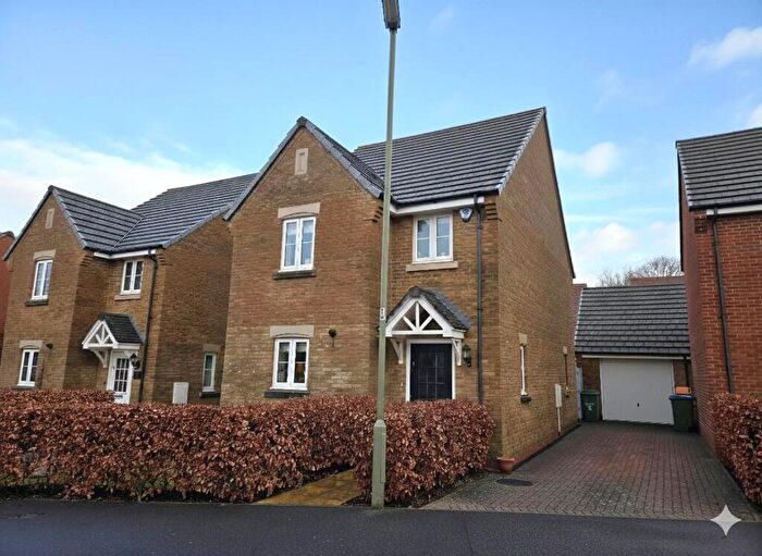 3 Bedroom Detached House For Sale In Rothschild Drive, Sarisbury Green, Southampton, SO31