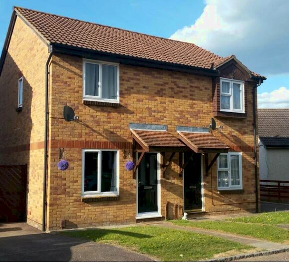 2 Bedroom Property To Rent In Ravens Dane Close, Downswood, Maidstone, ME15