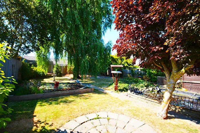 3 Bedroom Detached Bungalow For Sale In Minster Road, Sheerness, ME12