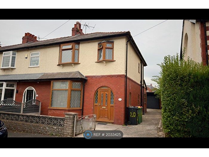 3 Bedroom Semi-Detached House To Rent In Parkfield Avenue, Ashton-On-Ribble, Preston, PR2