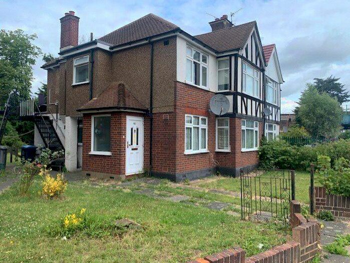 2 Bedroom Flat To Rent In Windermere Court, Wembley, HA9