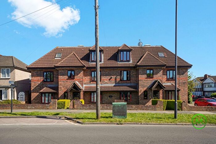 1 Bedroom Flat For Sale In Chichester Court, HA2