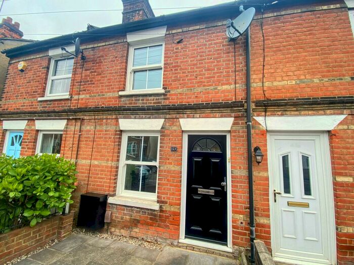 2 Bedroom Terraced House To Rent In Upper Bridge Road, Chelmsford, CM2