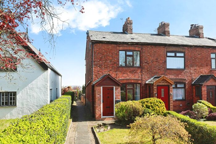 2 Bedroom End Of Terrace House For Sale In Swanlow Lane, Winsford, Cheshire, CW7