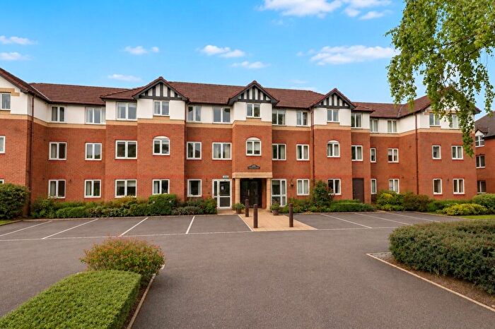 1 Bedroom Retirement Property For Sale In Royal Court, Birmingham Road, Sutton Coldfield, B72