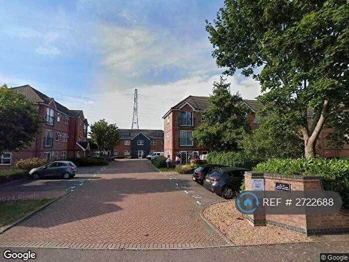 2 Bedroom Flat To Rent In Dudley Close, Chafford Hundred, Grays, RM16