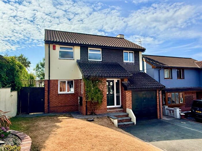 4 Bedroom Detached House For Sale In Plympton, Plymouth, PL7