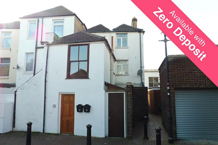 1 Bedroom Flat To Rent In Bemisters Lane, Gosport, PO12