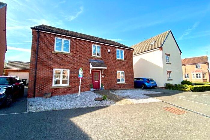 4 Bedroom Property To Rent In Calder Gardens, Nottingham, NG13