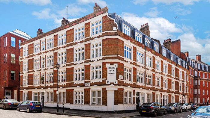 1 Bedroom Flat For Sale In Buckingham Chambers, Greencoat Place, London, SW1P