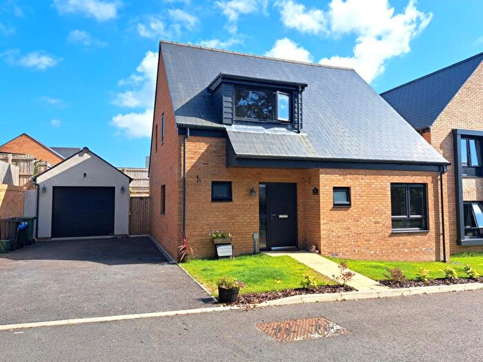 3 Bedroom Detached Bungalow For Sale In St. Marys Road, Callington, Cornwall, PL17