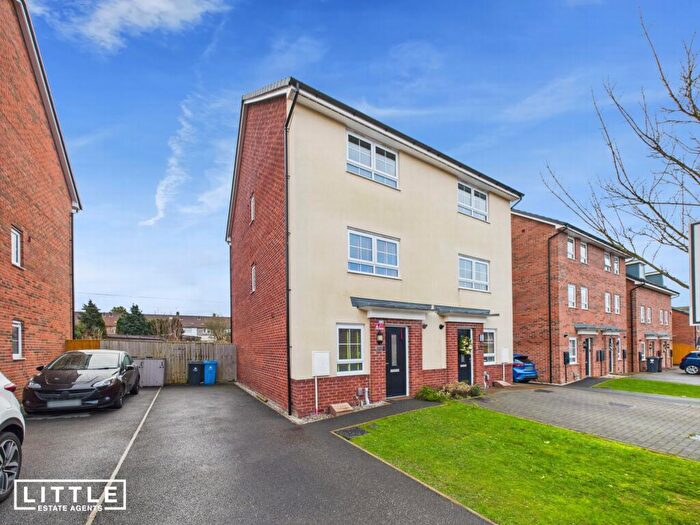 4 Bedroom Semi Detached House For Sale In Stratford Drive, Prescot, L34