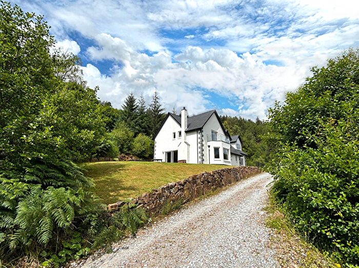 6 Bedroom Detached House For Sale In Gairlochy, By Fort William, PH34
