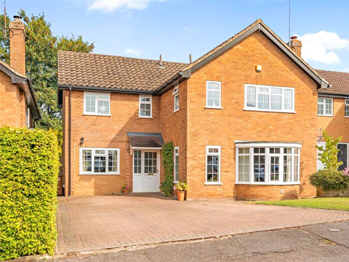 4 Bedroom Detached House For Sale In Broadlands, Pitsford, Northampton, NN6