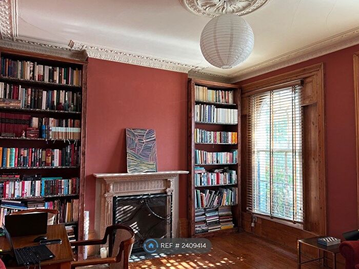 1 Bedroom Flat To Rent In Parkhurst Road, London, N7