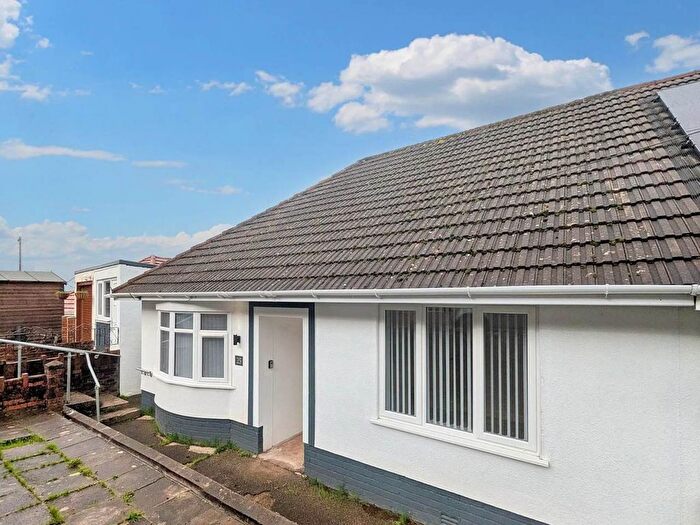 3 Bedroom Bungalow To Rent In Manor Way, Neath, SA11
