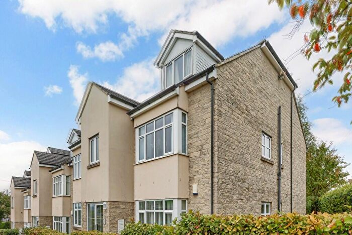 2 Bedroom Apartment For Sale In Oaklands House, Rodley Lane, Leeds, West Yorkshire, LS13