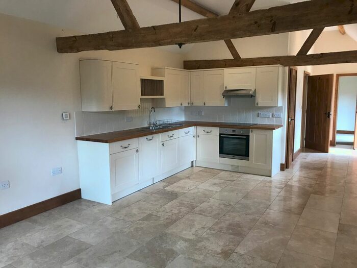 1 Bedroom Bungalow To Rent In Littleton Lane, Guildford, Surrey, GU3