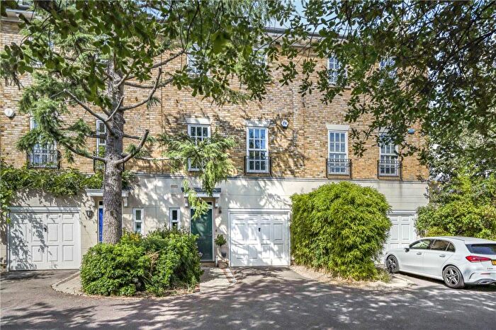 4 Bedroom Terraced House For Sale In Merrivale Square, Oxford, Oxfordshire, OX2