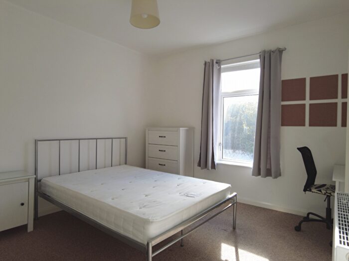 3 Bedroom Terraced House To Rent In Thesiger Street, LN5