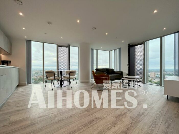 2 Bedroom Flat To Rent In Blade Tower, Silvercroft Street, Manchester, M15