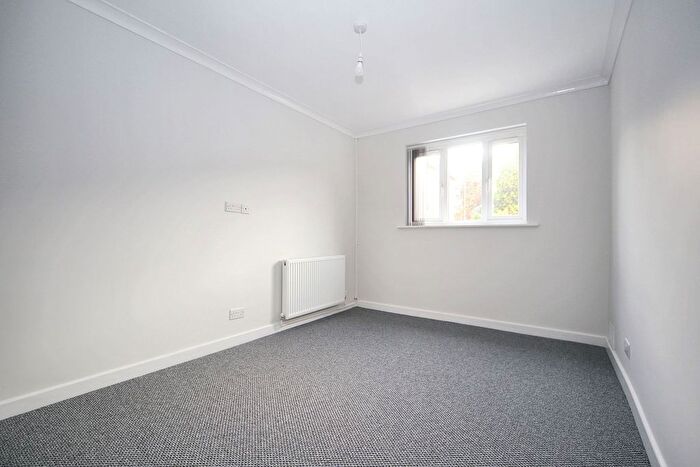 2 Bedroom Detached House For Sale In Sandstone Road, Wigan, WN3