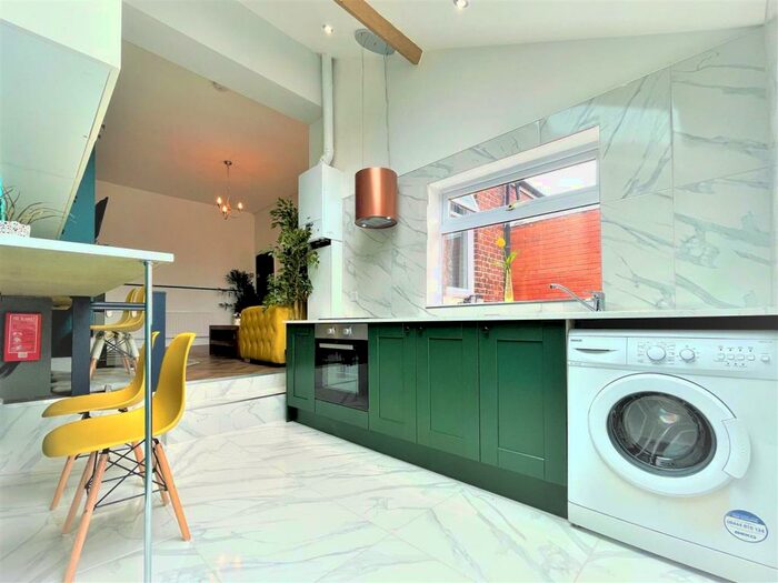 5 Bedroom Maisonette To Rent In Hotspur Street, Heaton, Newcastle Upon Tyne, NE6