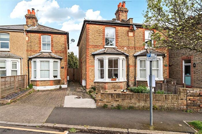 2 Bedroom Semi Detached House For Sale In Portland Road, Kingston Upon Thames, KT1