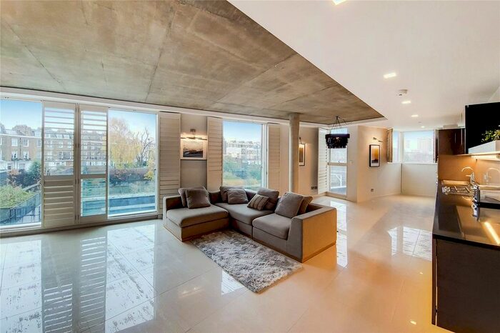 2 Bedroom Flat To Rent In Parkway, Regents Park, NW1