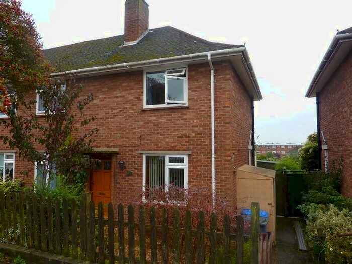 4 Bedroom Semi-Detached House To Rent In Calthorpe Road, Norwich, NR5