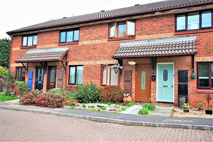 2 Bedroom Terraced House To Rent In Tudor Close, Hatfield, AL10