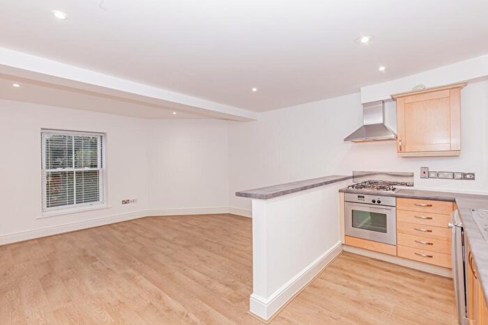 2 Bedroom Apartment To Rent In Woodstock Road, Oxford, OX2