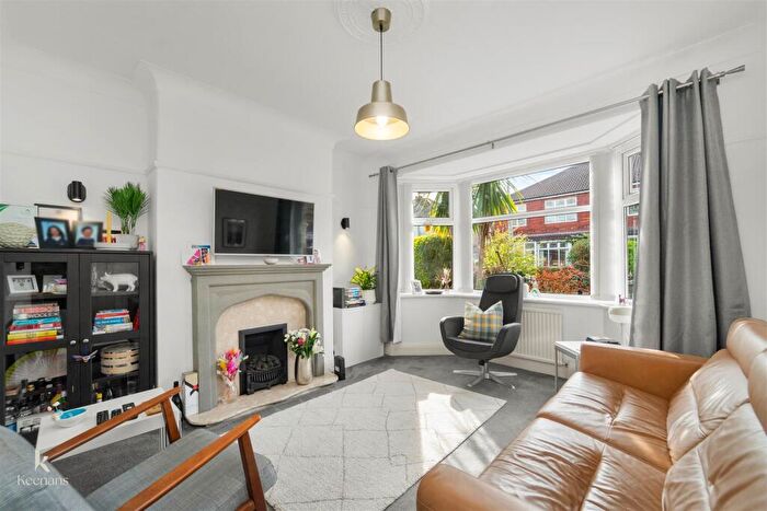 3 Bedroom Semi Detached House For Sale In Trevor Road, Swinton, Manchester, M27