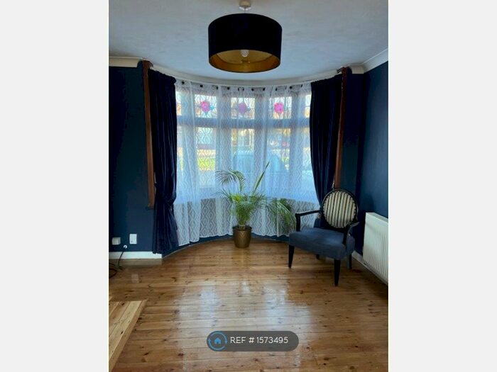 3 Bedroom End Of Terrace House To Rent In Ashcroft Road, Ipswich, IP1