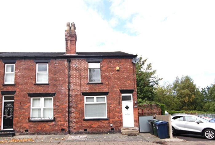 2 Bedroom End Of Terrace House For Sale In Railway Approach, Ormskirk, L39