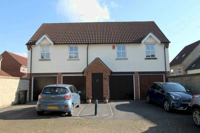 2 Bedroom Coach House To Rent In Osmond Drive, Wells, BA5