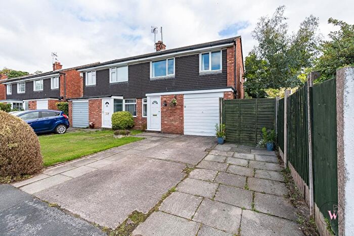 3 Bedroom Semi-Detached House For Sale In Grosvenor Avenue, Hartford, Northwich, CW8