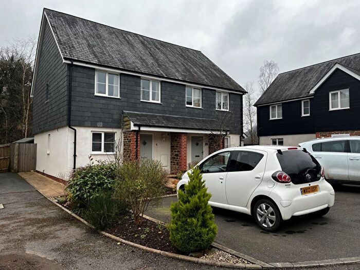 2 Bedroom Semi-Detached House For Sale In Quarryman Close, Bampton, Tiverton, EX16