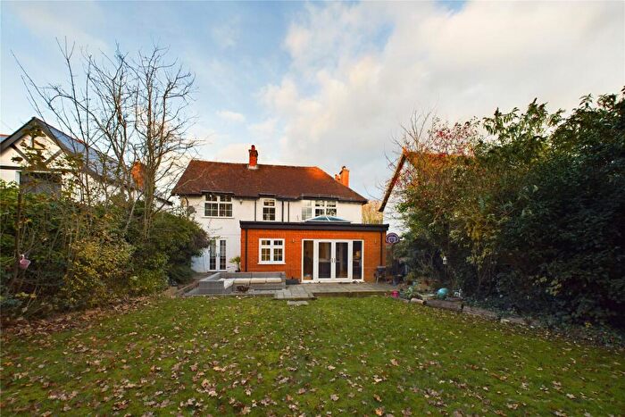 4 Bedroom Detached House For Sale In Oxford Road, Tilehurst, Reading, Berkshire, RG31
