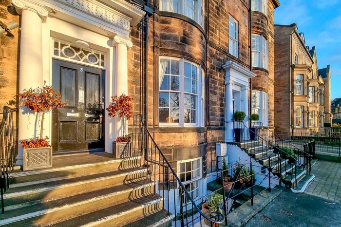 2 Bedroom Apartment To Rent In West Park, Harrogate, HG1