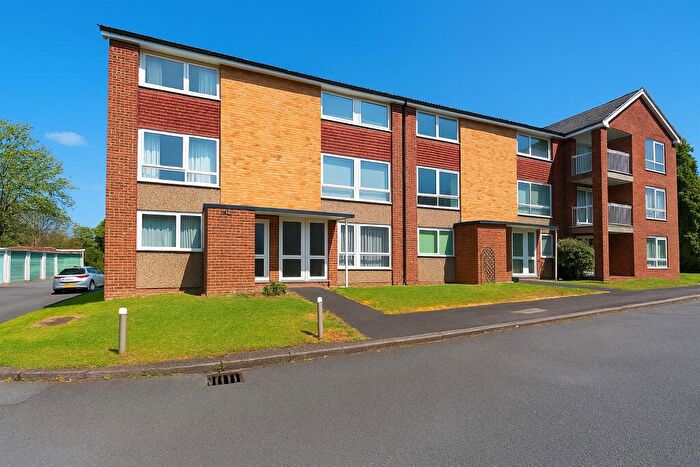 2 Bedroom Apartment To Rent In Grange Road, Sutton, SM2