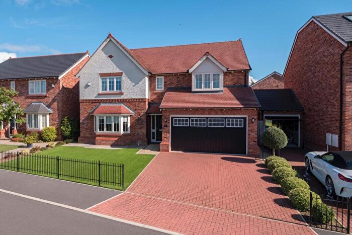 5 Bedroom Detached House To Rent In Furber Close, Tarporley, CW6
